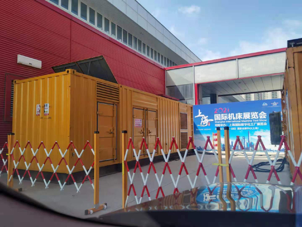 西充出租发电机-柴油发电机和汽油发电机哪个更好一些?