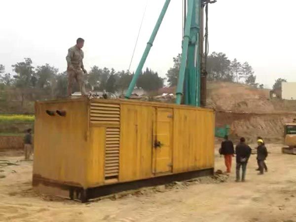 西充如何判断水冷式机油散热器密封件是否需要更换?